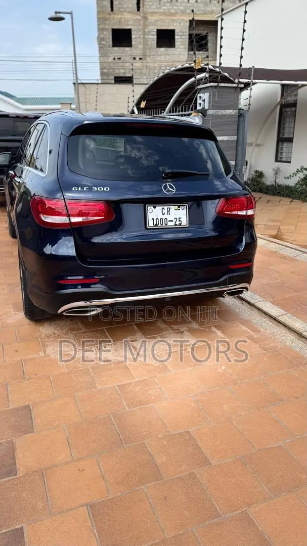 Mercedes-Benz GLC-Class 2016 Blue