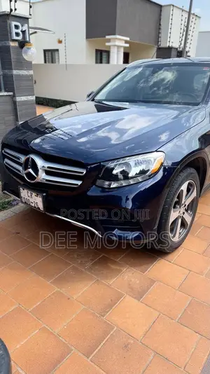 Mercedes-Benz GLC-Class 2016 Blue