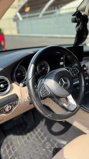 Mercedes-Benz GLC-Class 2016 Blue