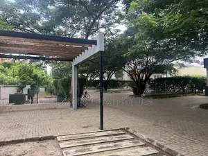3bdrm House in Franko Properties, School Junction for rent