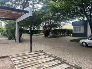 3bdrm House in Franko Properties, School Junction for rent