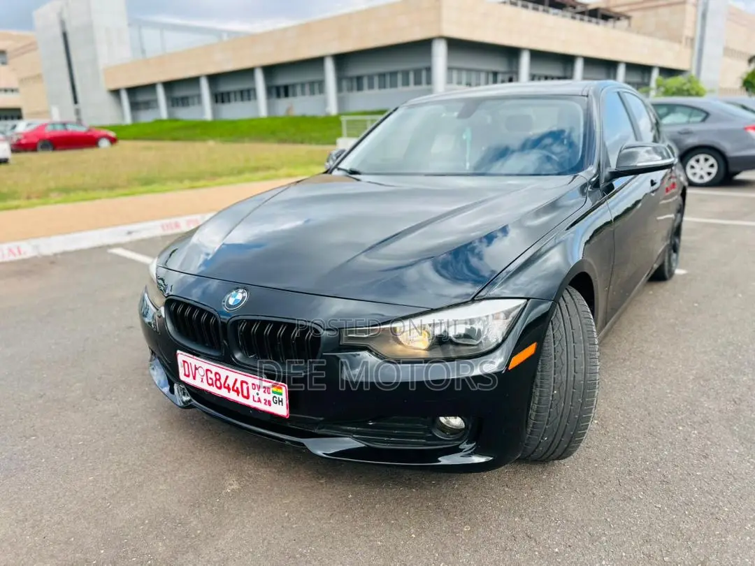 BMW 320i 2015 Black