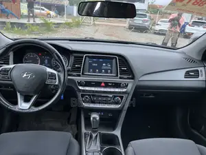 Hyundai Sonata Sport 2.0T 2018 Black