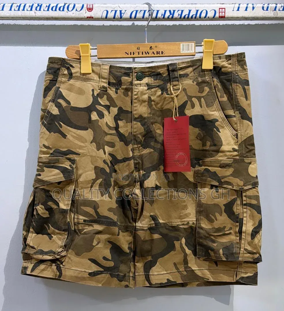 Khaki Side Pockets Shorts