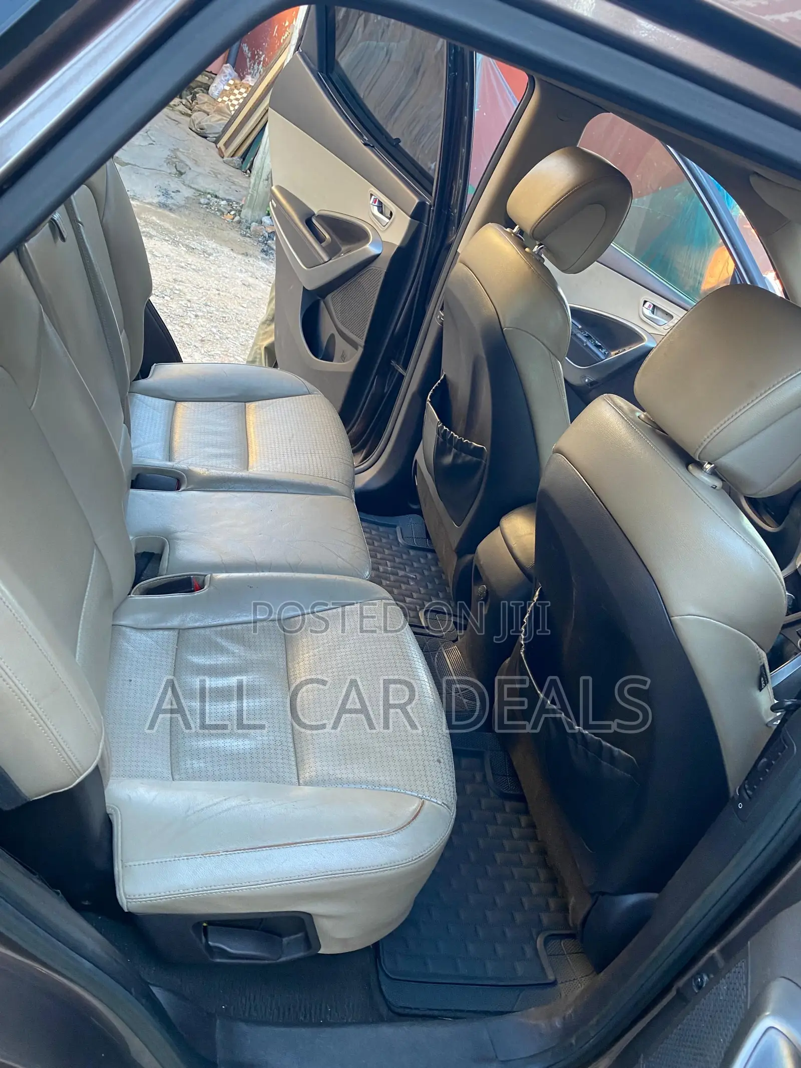 Hyundai Santa Fe Limited 4dr SUV AWD w/Saddle Interior (3.3L 6cyl 6A) Gray