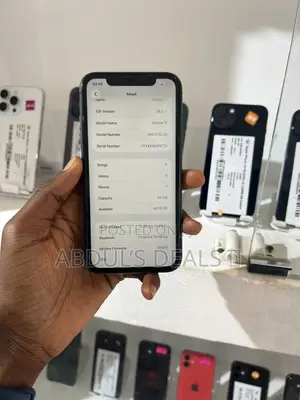 Apple iPhone 11 64 GB Black