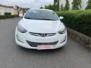 Hyundai Elantra 2016 White