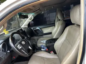 Toyota Land Cruiser Prado 4.0 Petrol TX-L 2012 White
