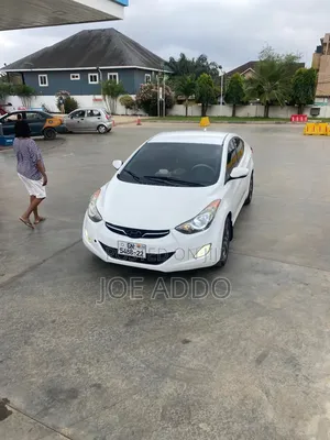 Hyundai Elantra 2013 White