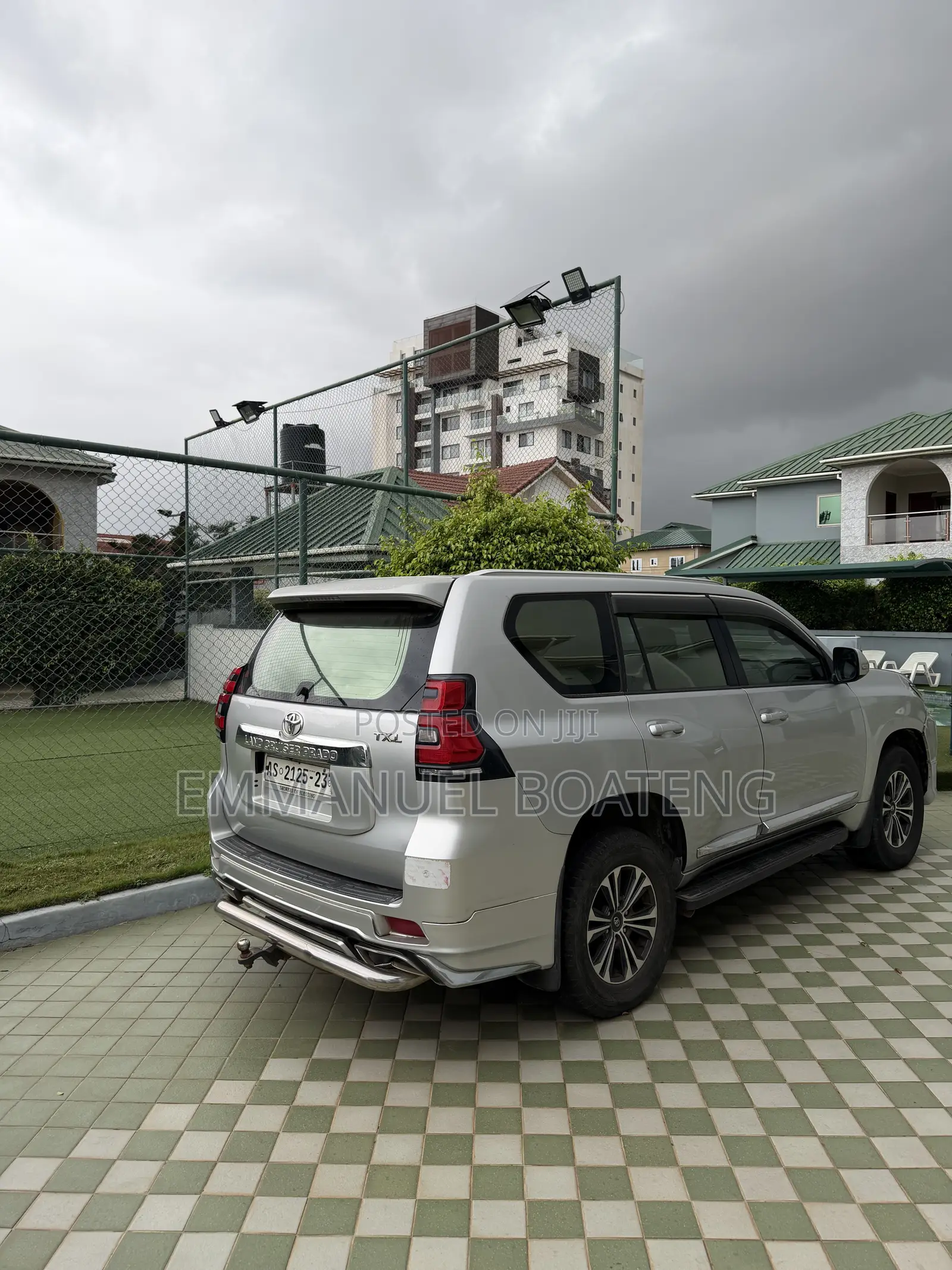 Toyota Land Cruiser Prado 4.0 Petrol TX-L 2016 Gray