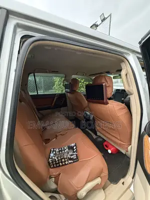 Toyota Land Cruiser Prado 4.0 Petrol TX-L 2016 Gray