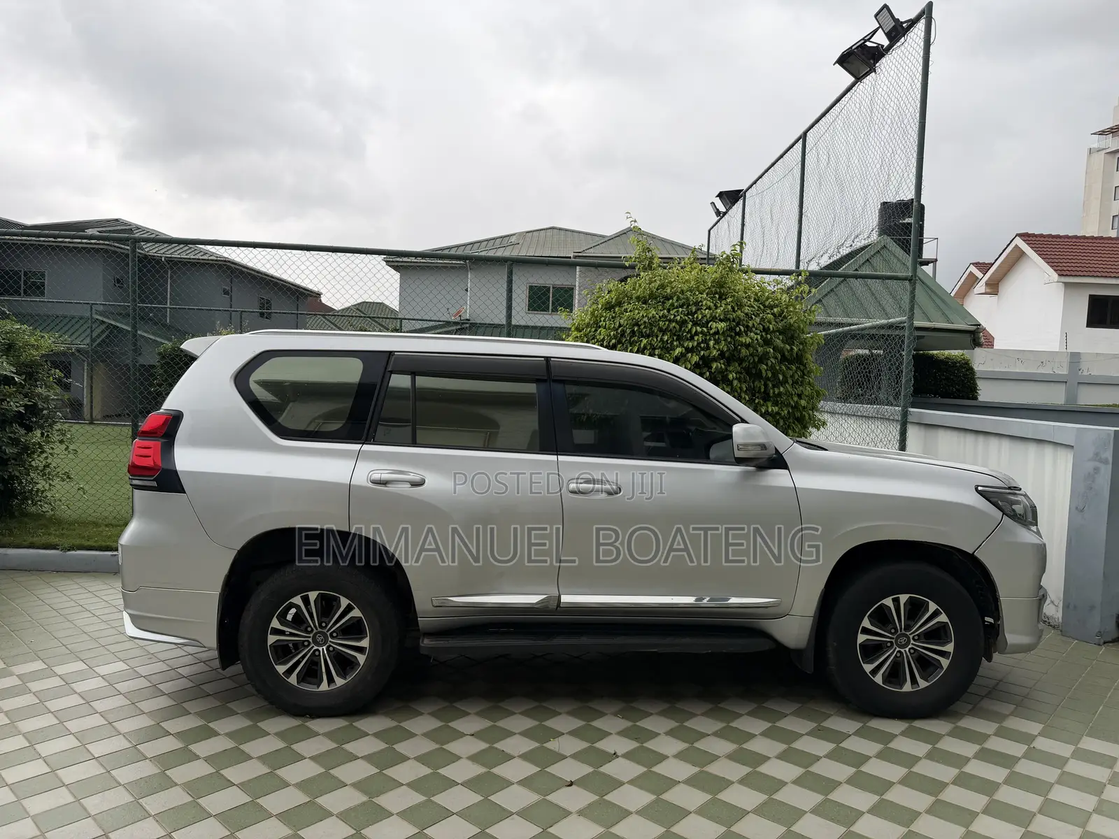 Toyota Land Cruiser Prado 4.0 Petrol TX-L 2016 Gray