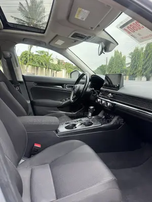 Honda Civic Sport 2022 Silver