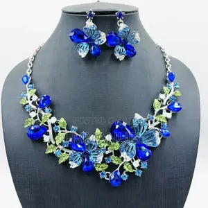Flower Necklace