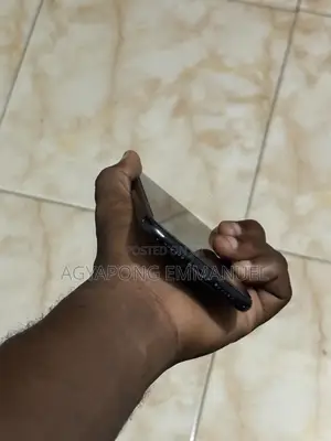 Apple iPhone XR 64 GB Black