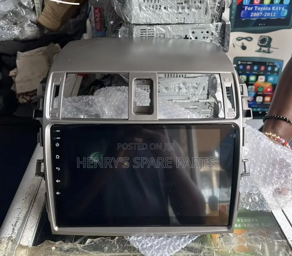 Corolla 2009 Android Screen With a Complete Frame