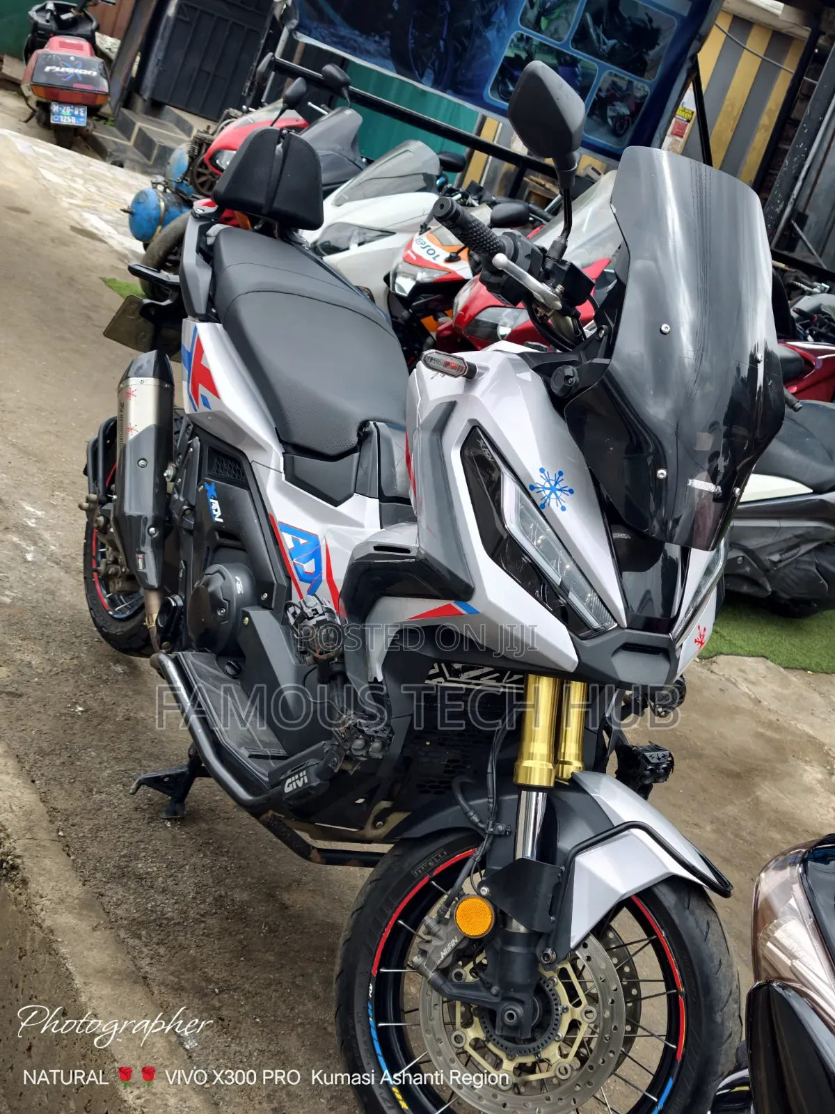 Honda 2024 Gray