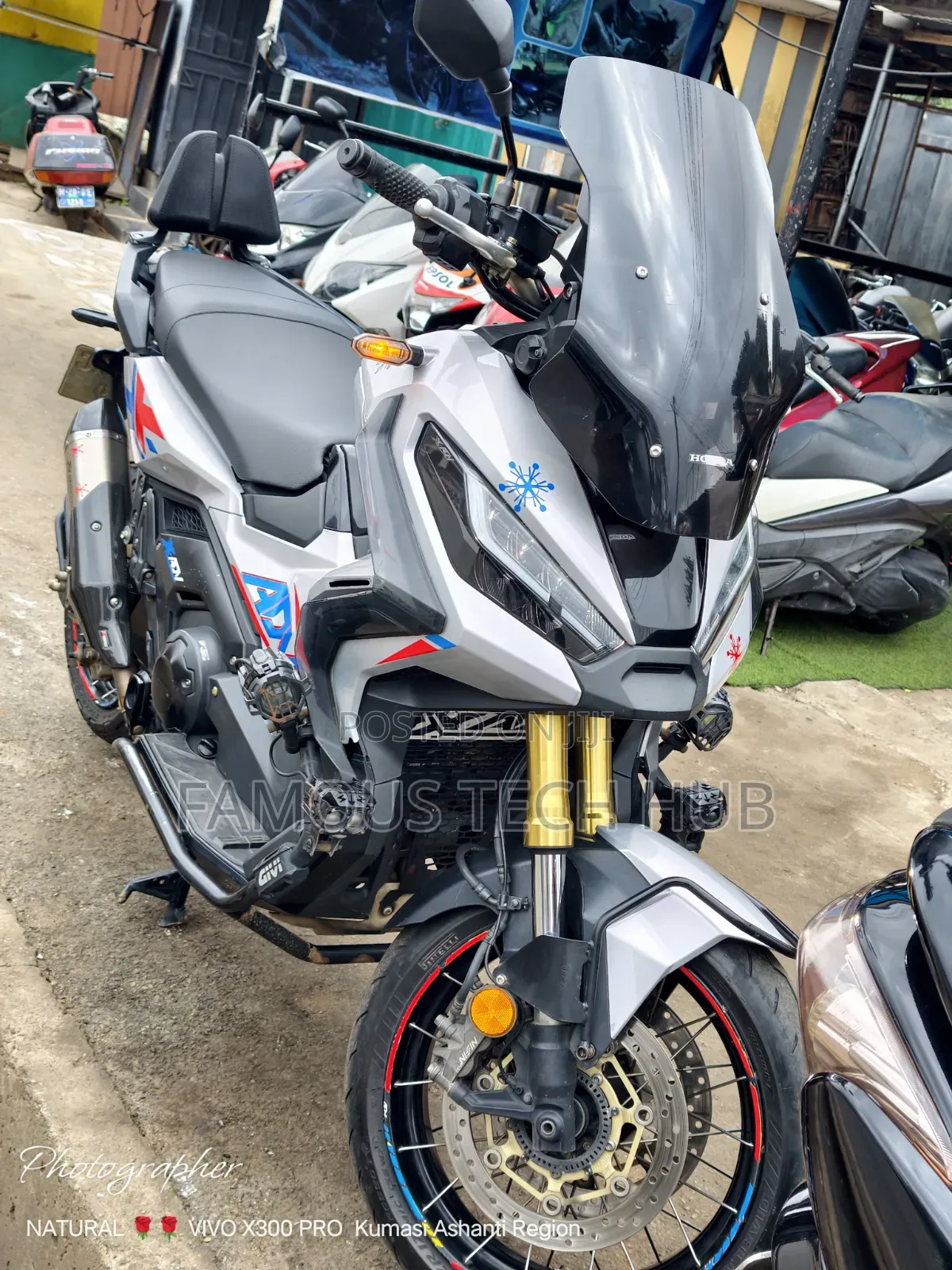 Honda 2024 Gray