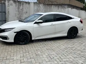 Honda Civic EX 4dr Sedan (1.5L 4cyl) 2016 White