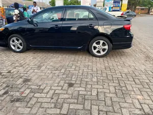 Toyota Corolla 2011 Black