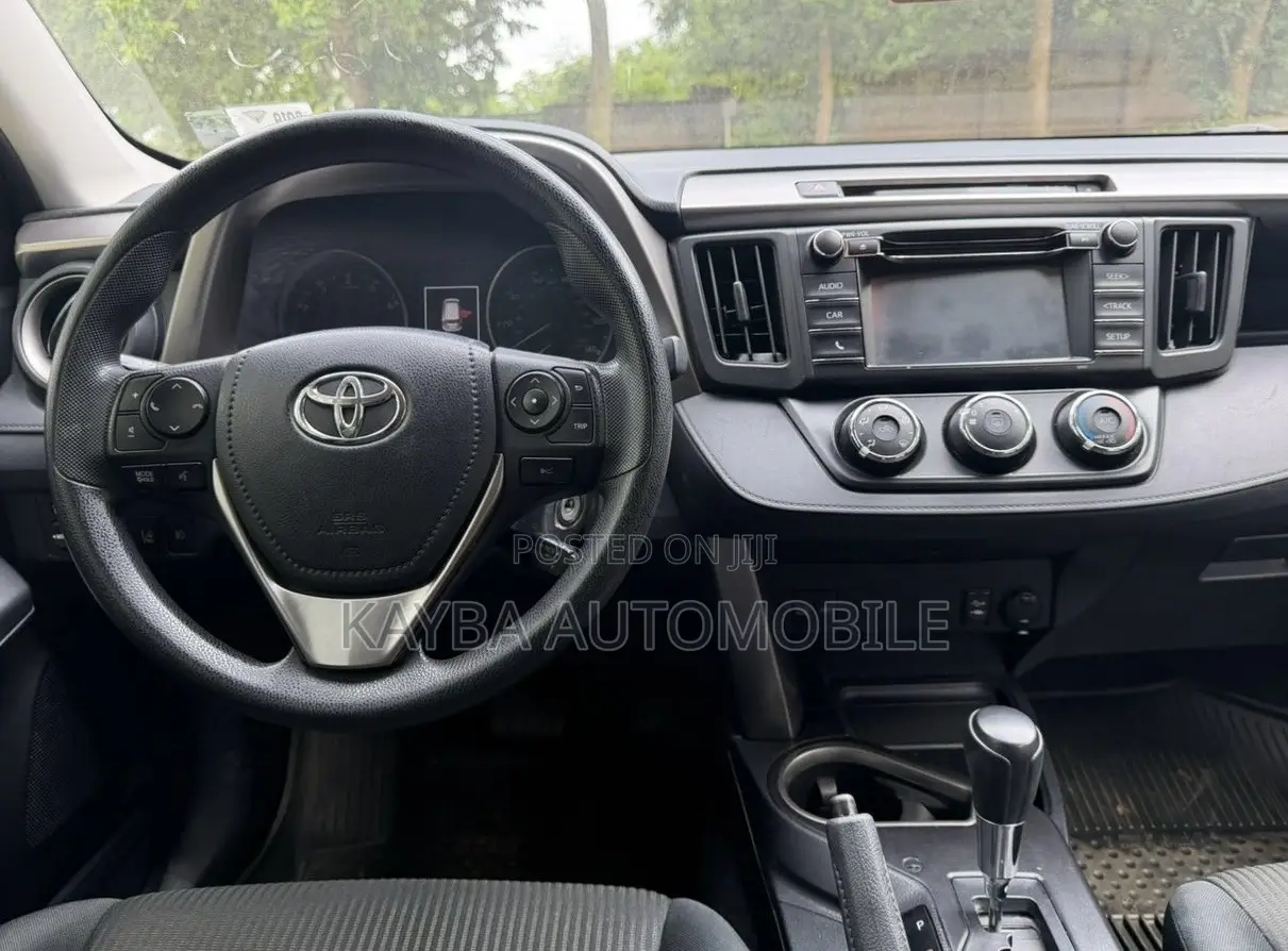 Toyota RAV4 2018 Blue