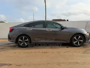 Honda Civic Touring 4dr Sedan (1.5L 4cyl) 2016 Gray