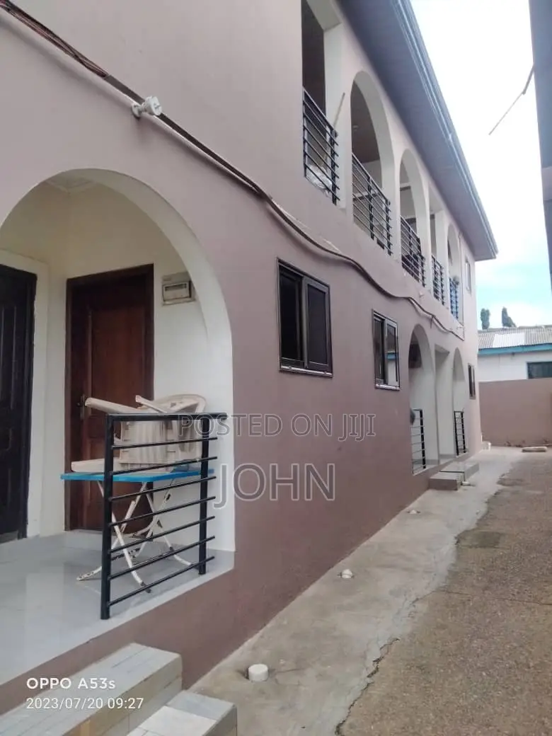 1bdrm Room & Parlour in Akwelley Adom Estate, Kasoa for rent