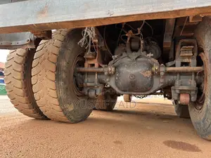 Benz Dump Truck 12
