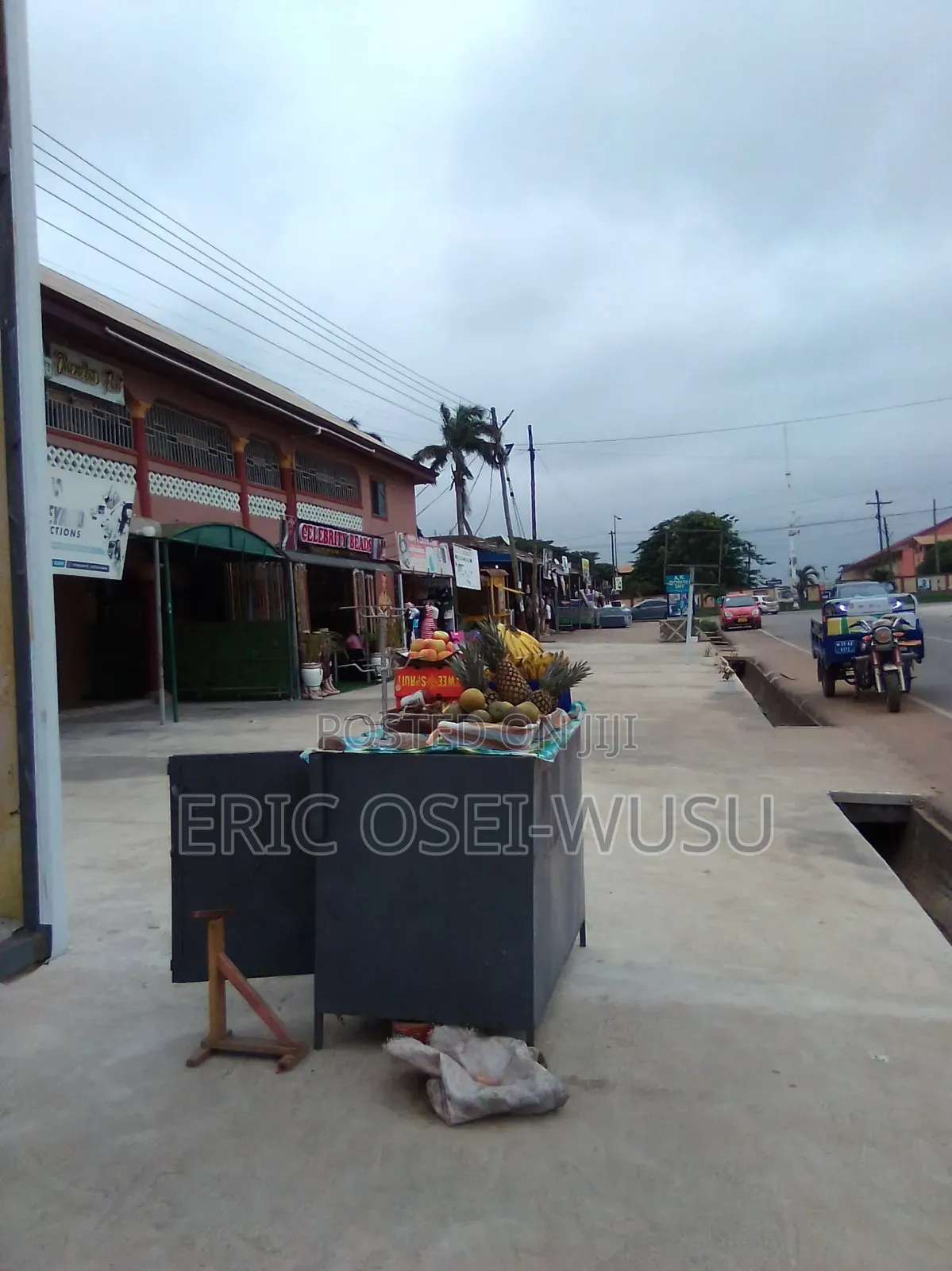 Store for Rent at Gyinyase Near Kumasi High School, Mardura Pub Area