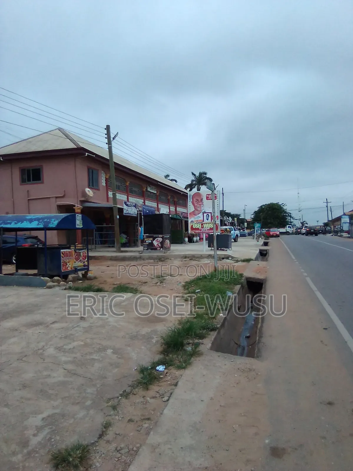 Store for Rent at Gyinyase Near Kumasi High School, Mardura Pub Area