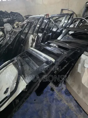 2008-2012 Boot for Toyota Voxy