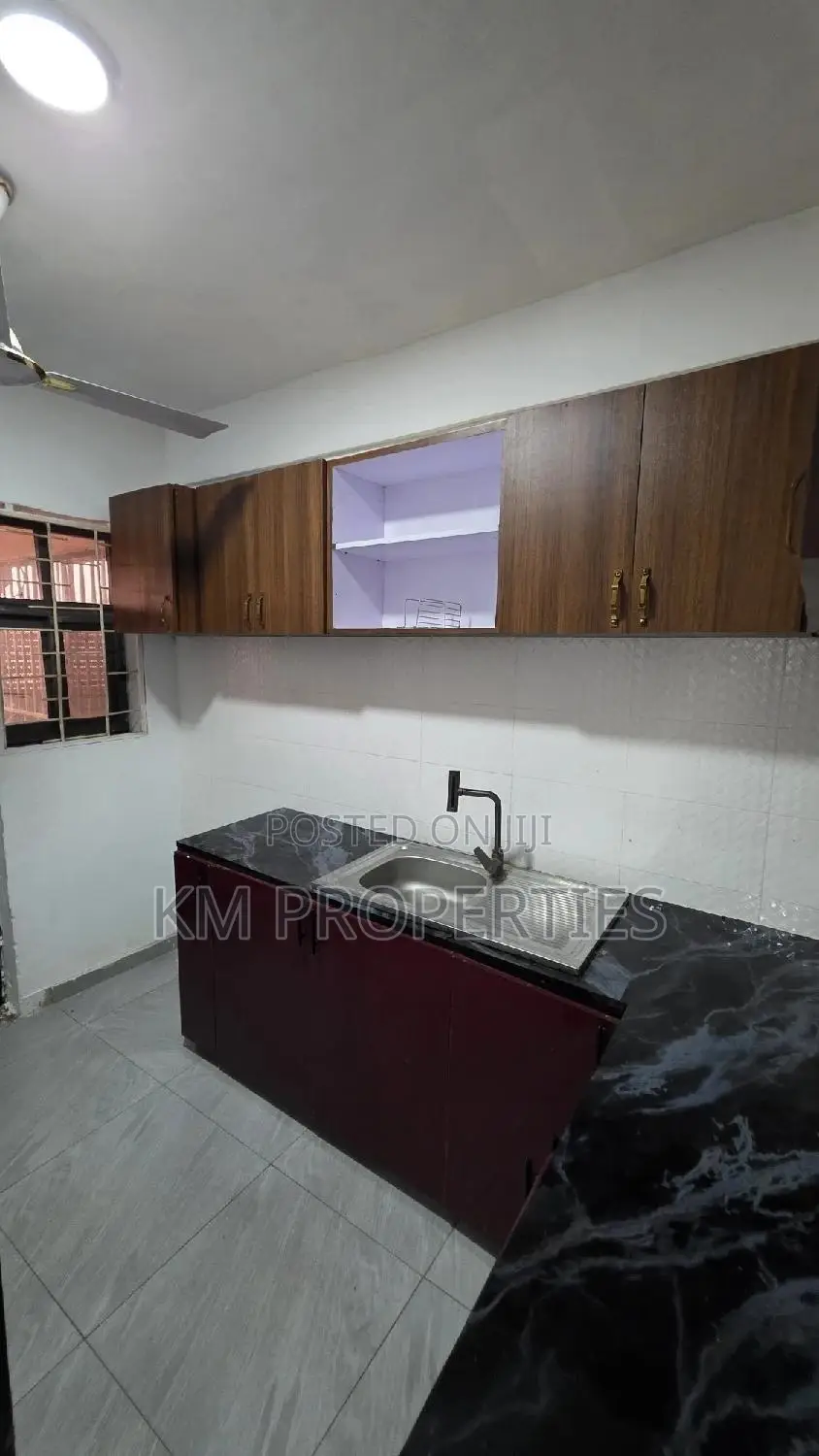 3bdrm Apartment in North Legon for rent