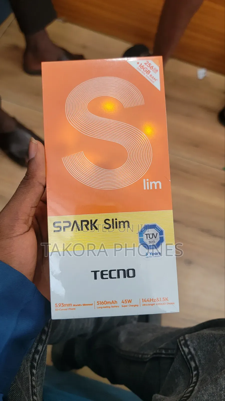 New Tecno Spark Slim 256 GB Black