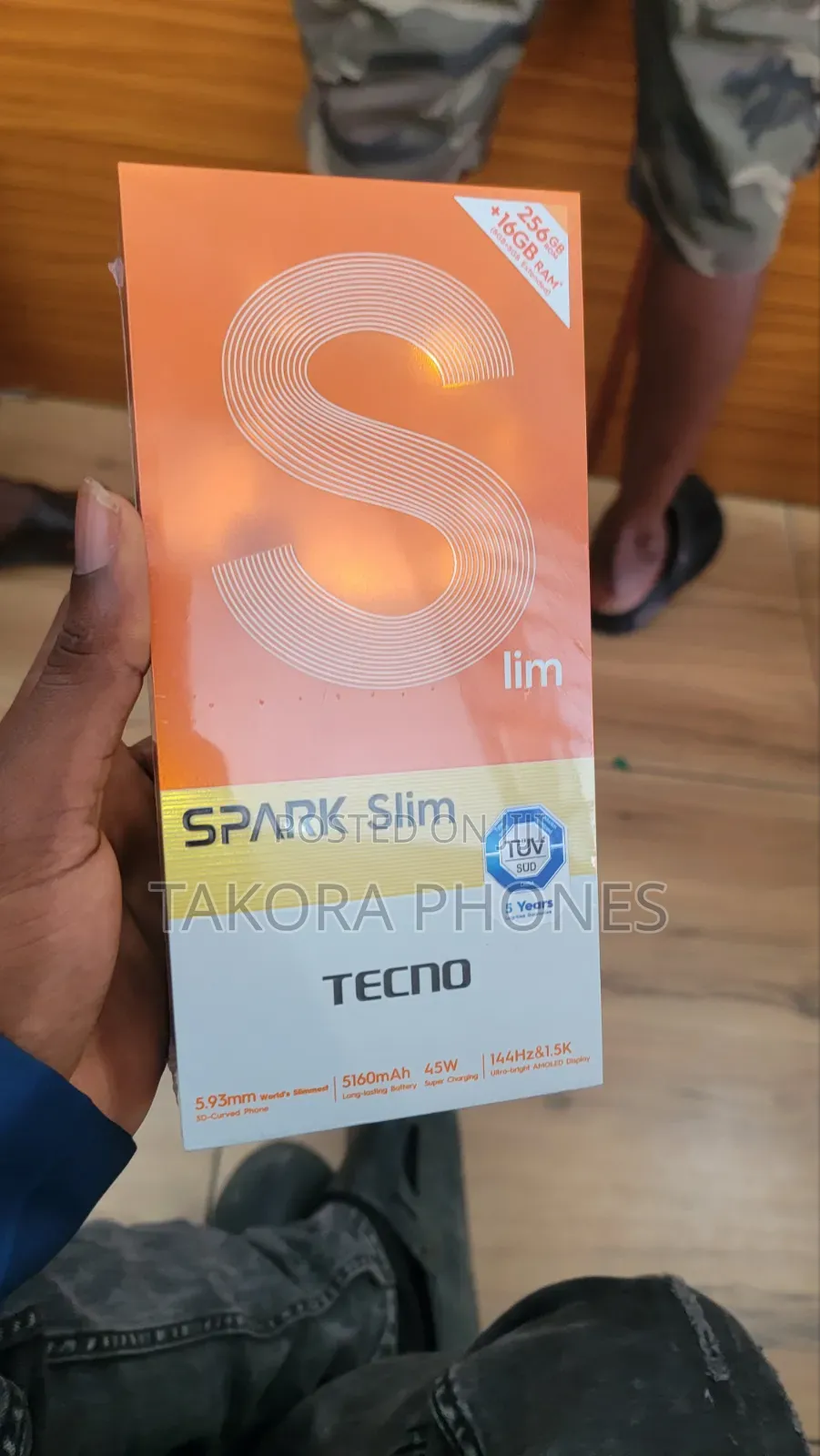 New Tecno Spark Slim 256 GB Black