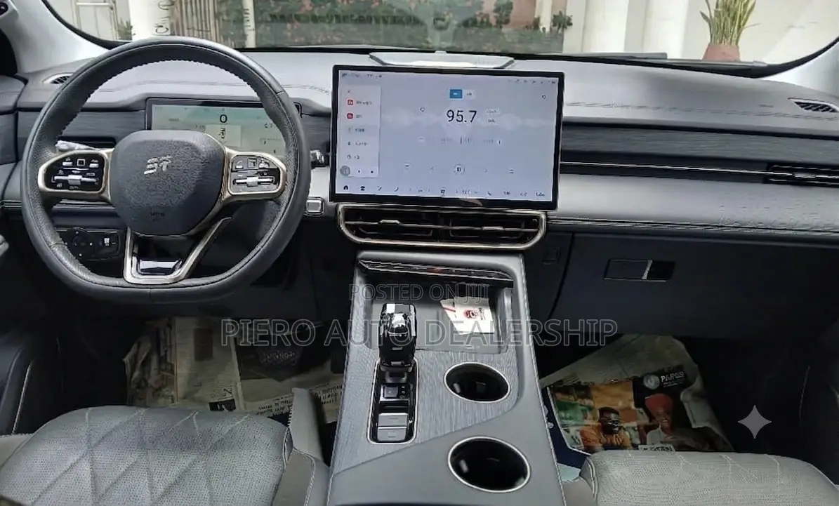 New Jetour X90 2025 Gray