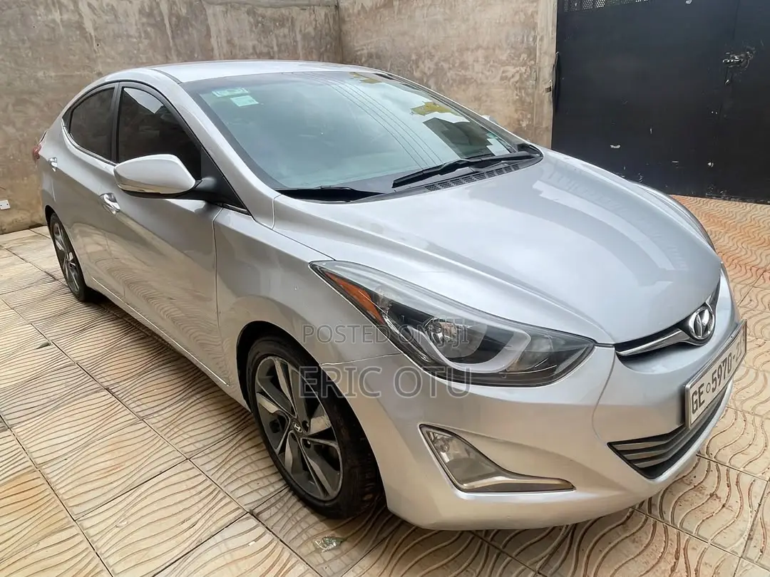 Hyundai Elantra Limited 4dr Sedan (1.8L 4cyl 6A) 2015 Silver