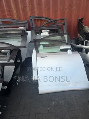 Toyota Voxy Front Doors