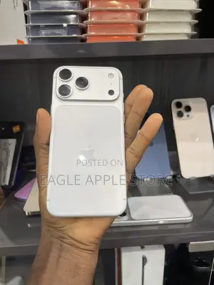 New Apple iPhone 17 Pro Max 256 GB Silver