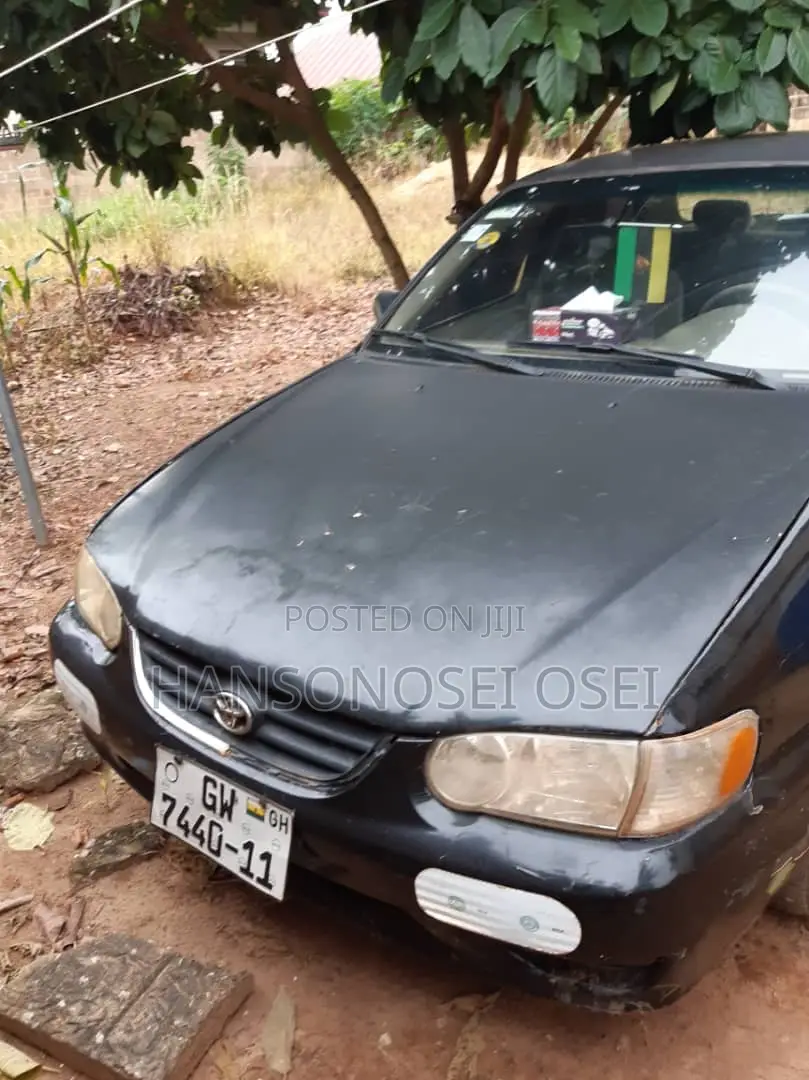 Toyota Corolla 2002 Black