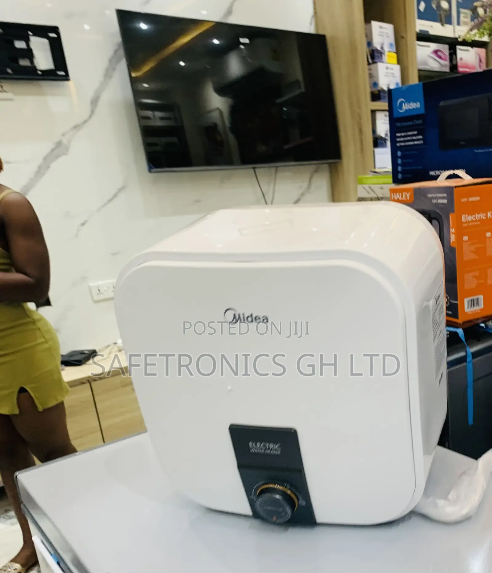 Elegant New Midea 10-Liter Storage Electric Water Heater