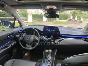 Toyota C-HR 2022 White
