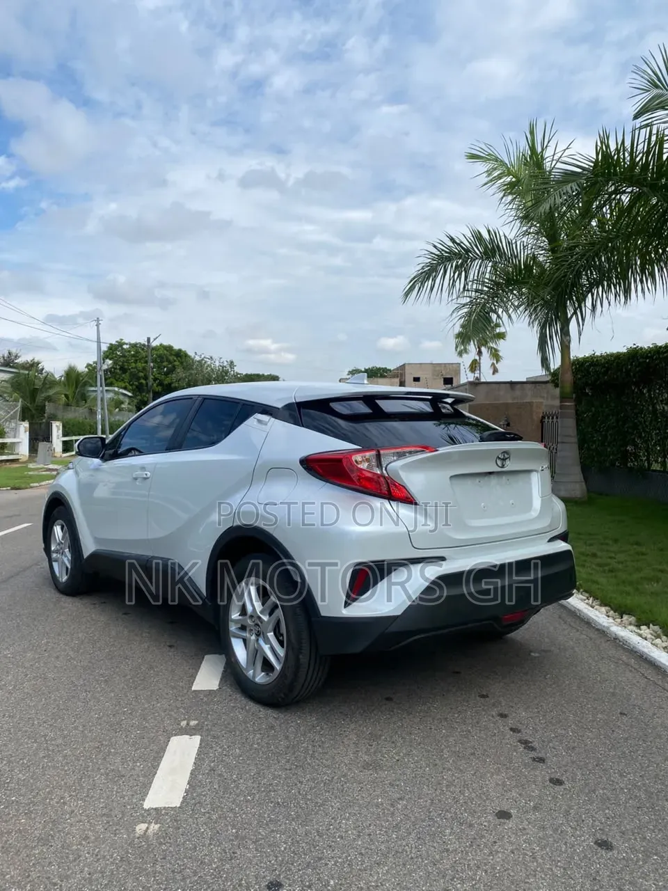 Toyota C-HR 2022 White