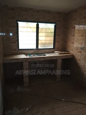 1bdrm Apartment in Ejisu Baworo for rent