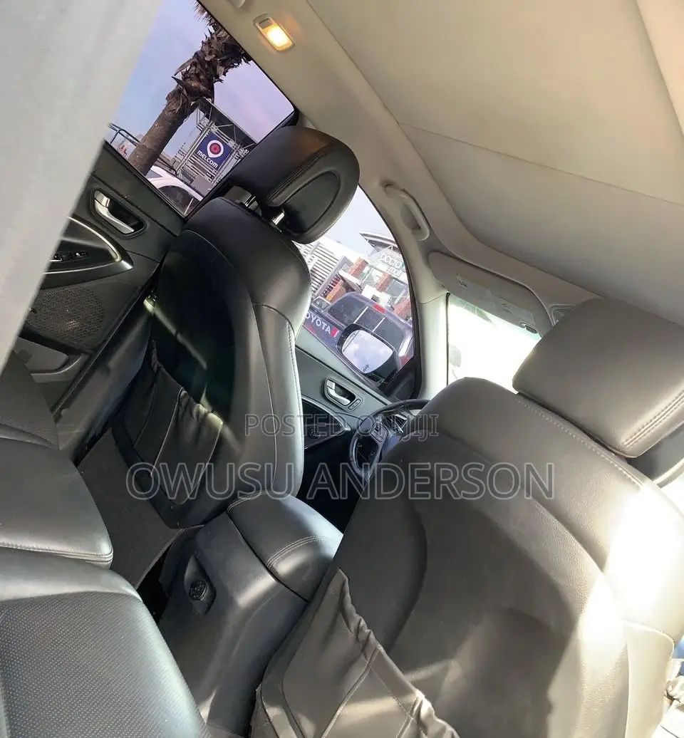 Hyundai Santa Fe 2017 Silver