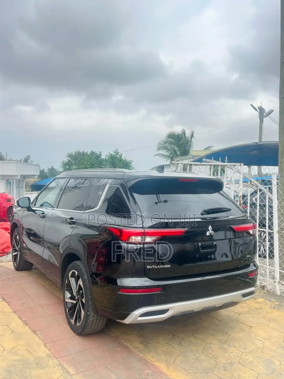 Mitsubishi Outlander SEL 2023 Black