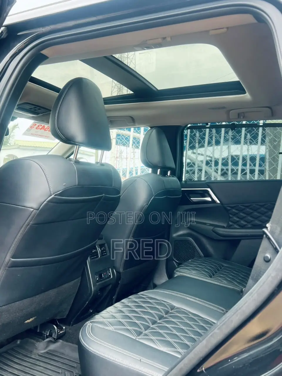 Mitsubishi Outlander SEL 2023 Black