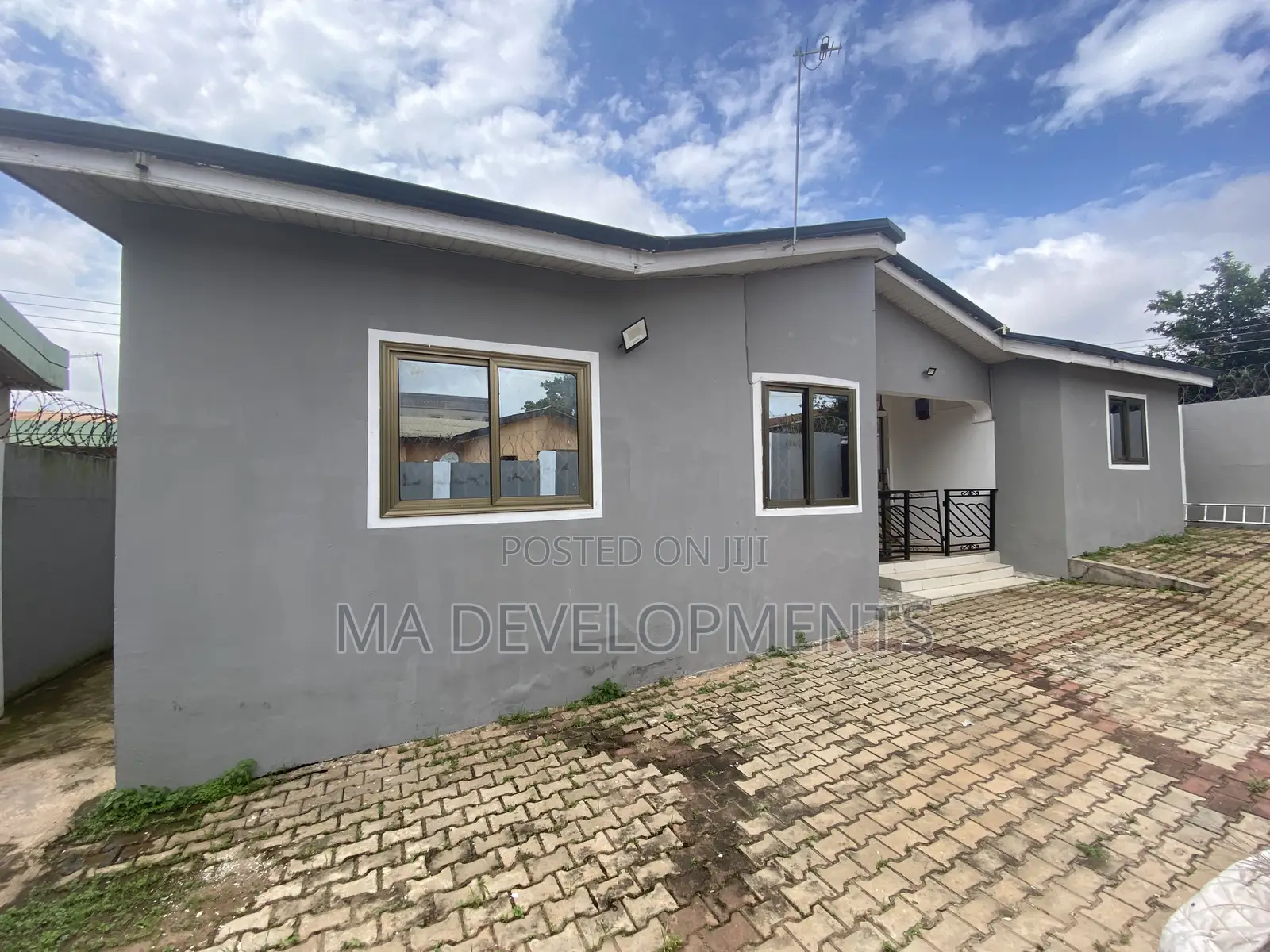 4bdrm House in Madev Realty, Tantra Hills for rent