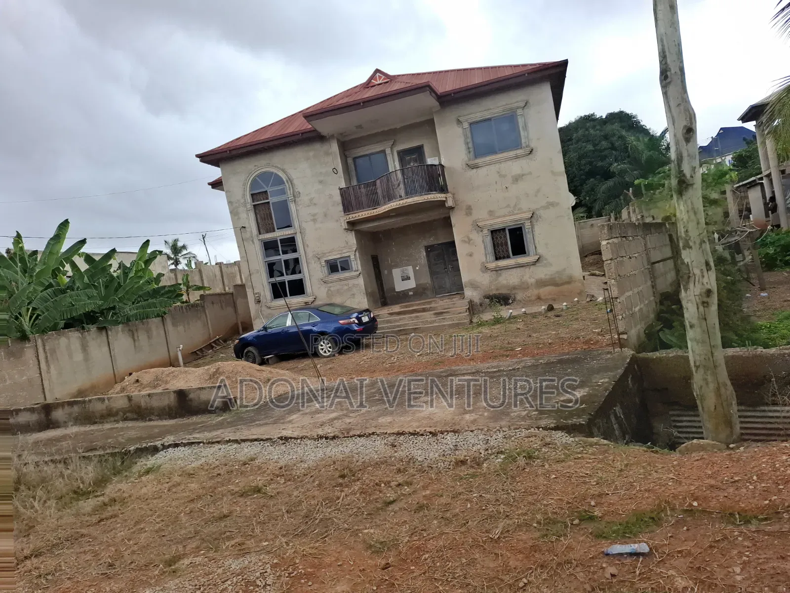 A Full Plot of Land for Sale in Daban