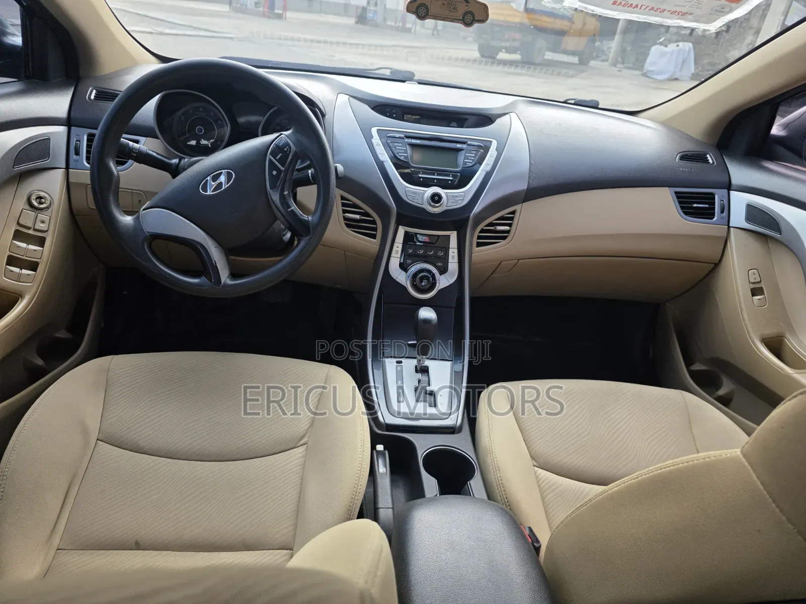 Hyundai Elantra 2012 Black