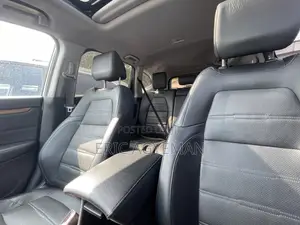 Honda CR-V 2021 Gray